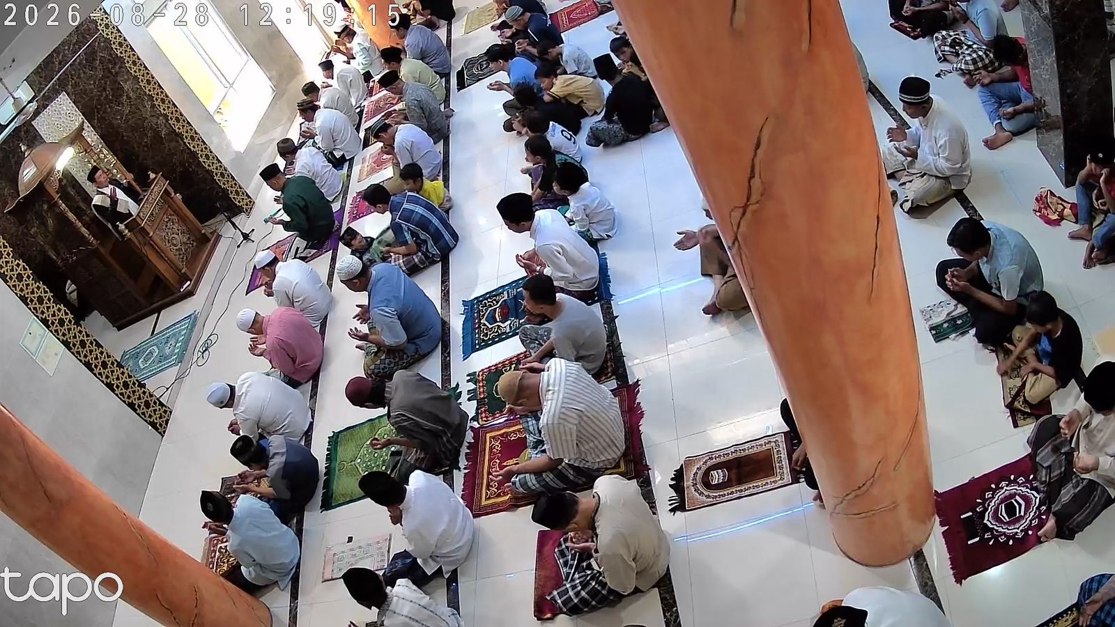Khutbah Jum’at MAULID NABI ﷺ: MENCINTAI RASULULLAH DAN KEUTAMAAN BERSHALAWAT