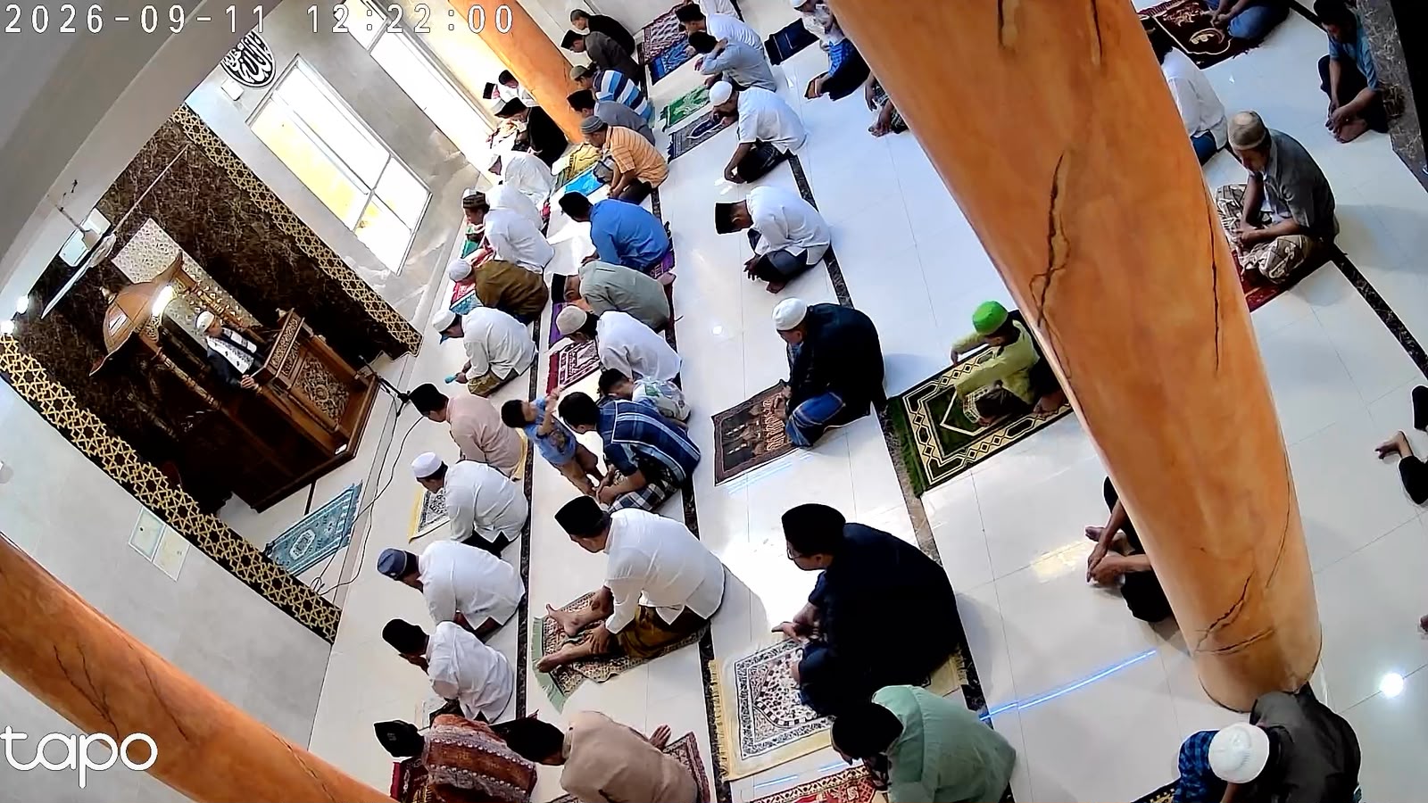 khutbah Jum'at : Allah menerangkan empat macam nasihat dan petunjuk yang ditujukan kepada Qarun oleh kaumnya.
